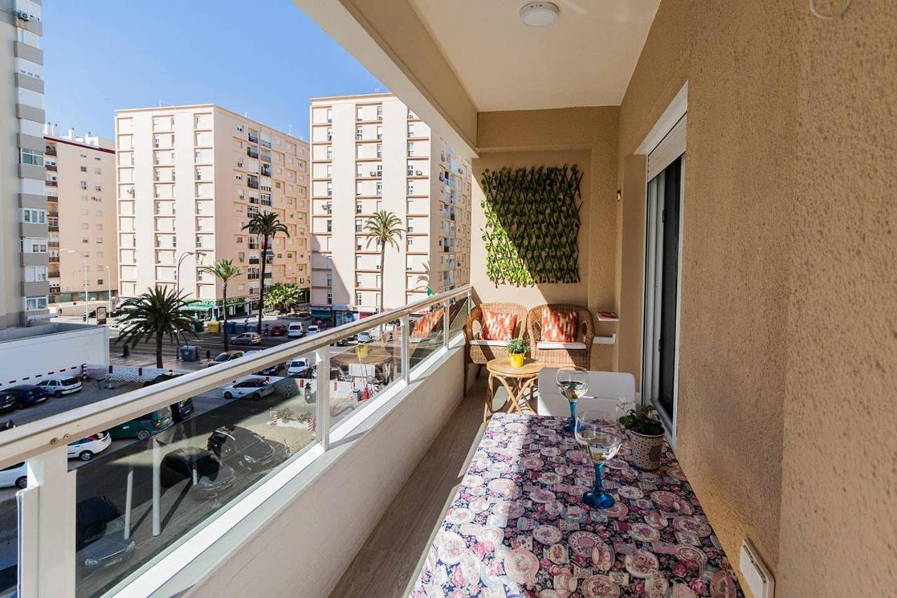 Victoria - Apartamento Playa Cadiz Exterior photo